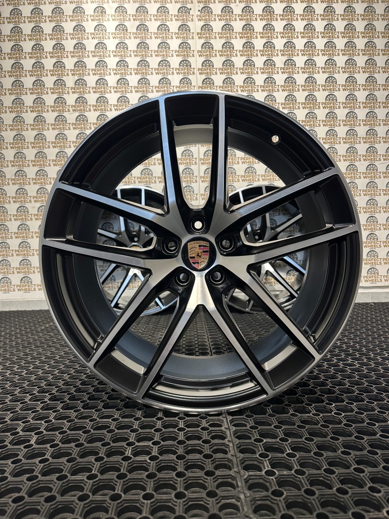 Нові диски оригінальні Porsche Macan III S Порш Макан 20 R20