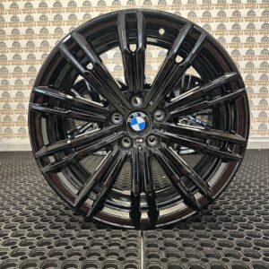 Оригінальні диски BMW 3 Series G20 790M 18