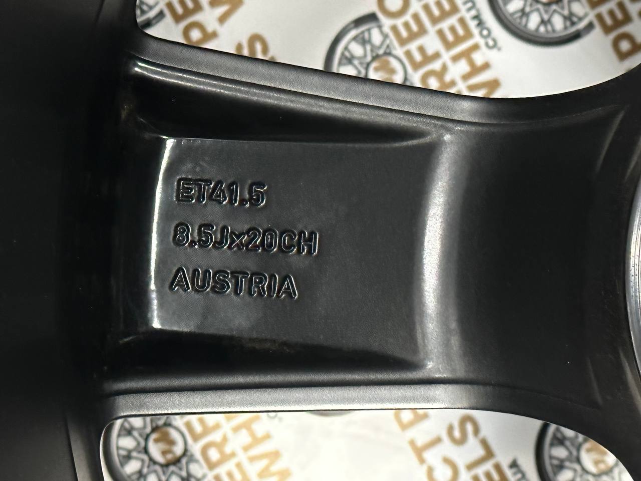 Колеса диски Land Rover Discovery 20 Pirelli Scorpion All Season 255/60/20 - Зображення 9