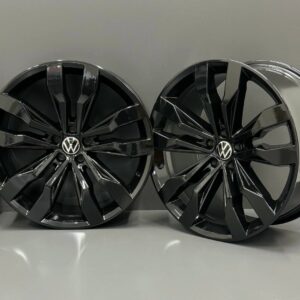 Комплект оригінальних дисків VW Touareg Suzuka21"
