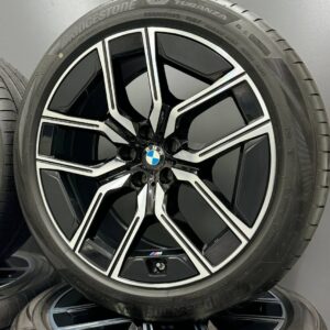 Комплект оригінальних літніх коліс BMW 7 і7 G70 5 G60 7 G11 G12 5 G30 20"