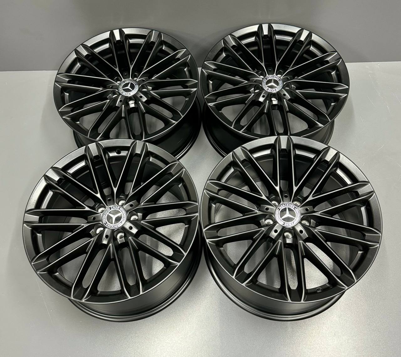 Оригинальні нові диски Mercedes S 223 222 221 19" - Зображення 4