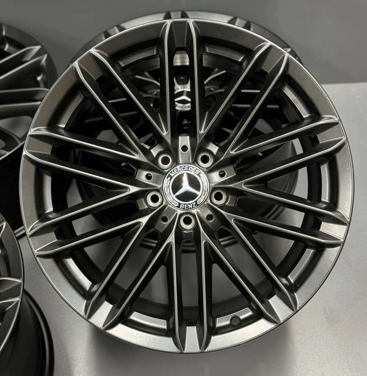 Оригинальні нові диски Mercedes S 223 222 221 19" - Зображення 6