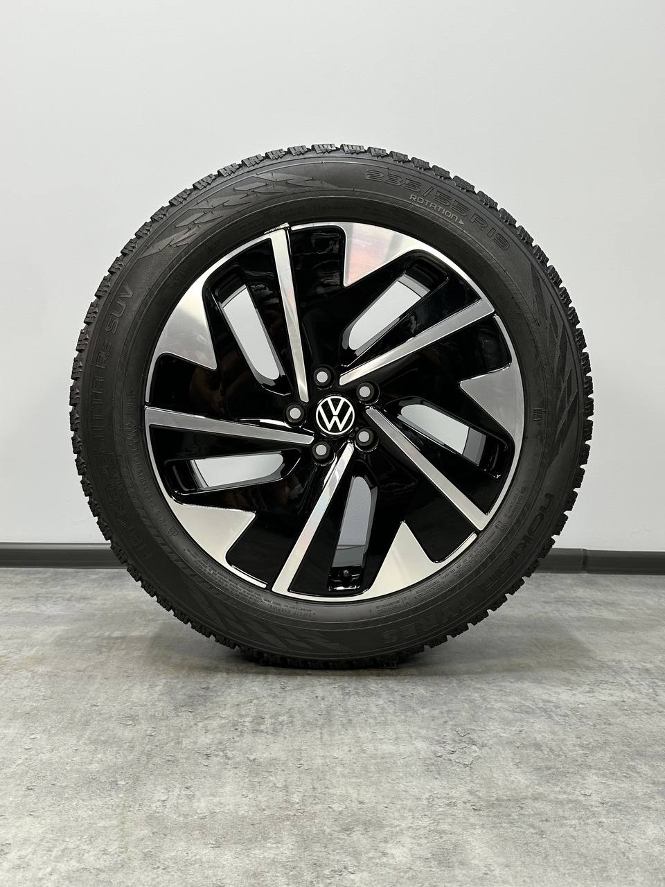 Нові оригінальні диски колеса зима Volkswagen VW ID4, ID5, ID7 19"