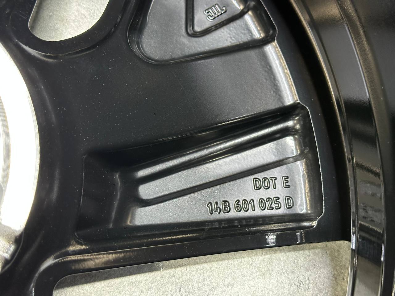 Нові оригінальні диски колеса зима Volkswagen VW ID4, ID5, ID7 19" - Зображення 7