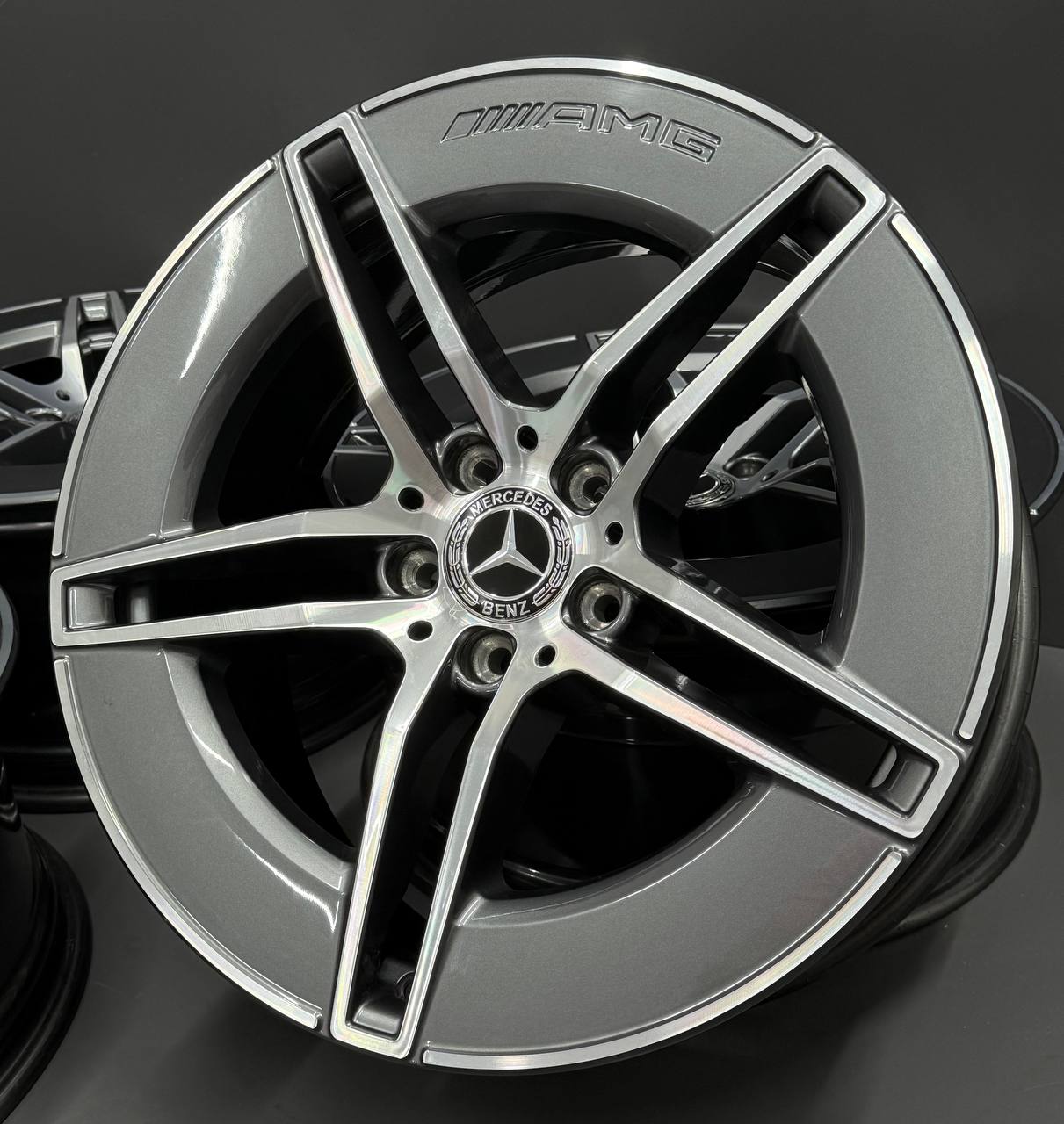 Оригинальні нові диски Mercedes E Klasse W214 W213 AMG 19" - Зображення 4