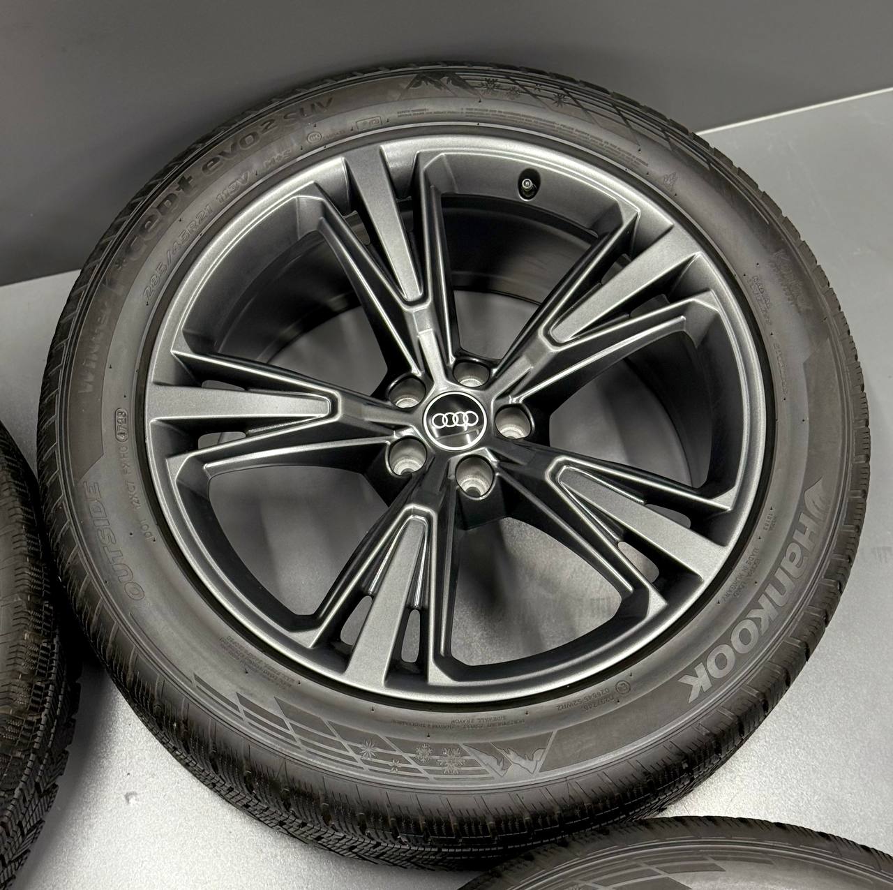 Колеса диски зима комплект для Audi Q8, SQ8, Q7, SQ7 S-Line Facelift 21" - Зображення 6