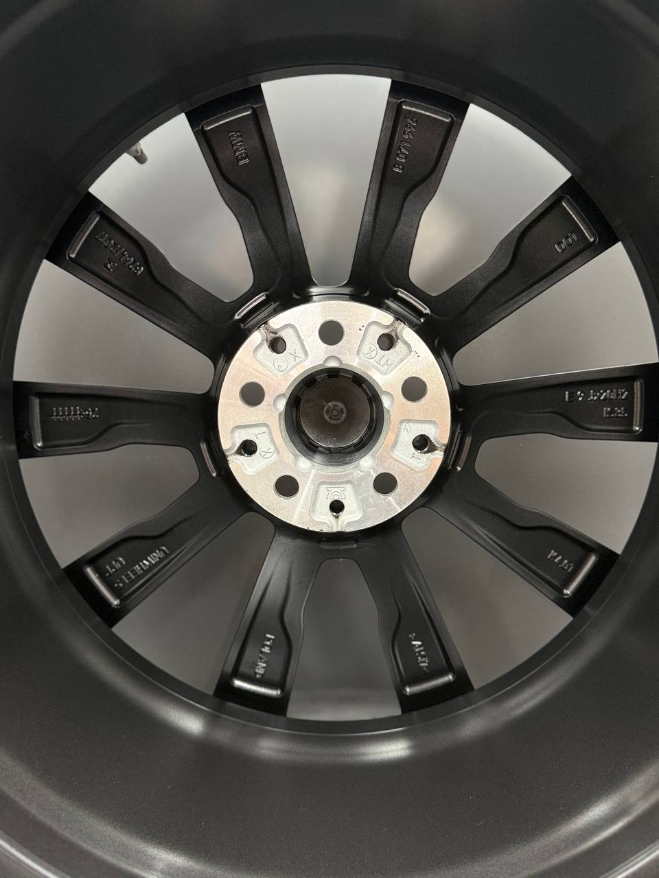 Колеса диски зимовий комплект для BMW X5 X6 740M Bridgestone 20" - Зображення 9