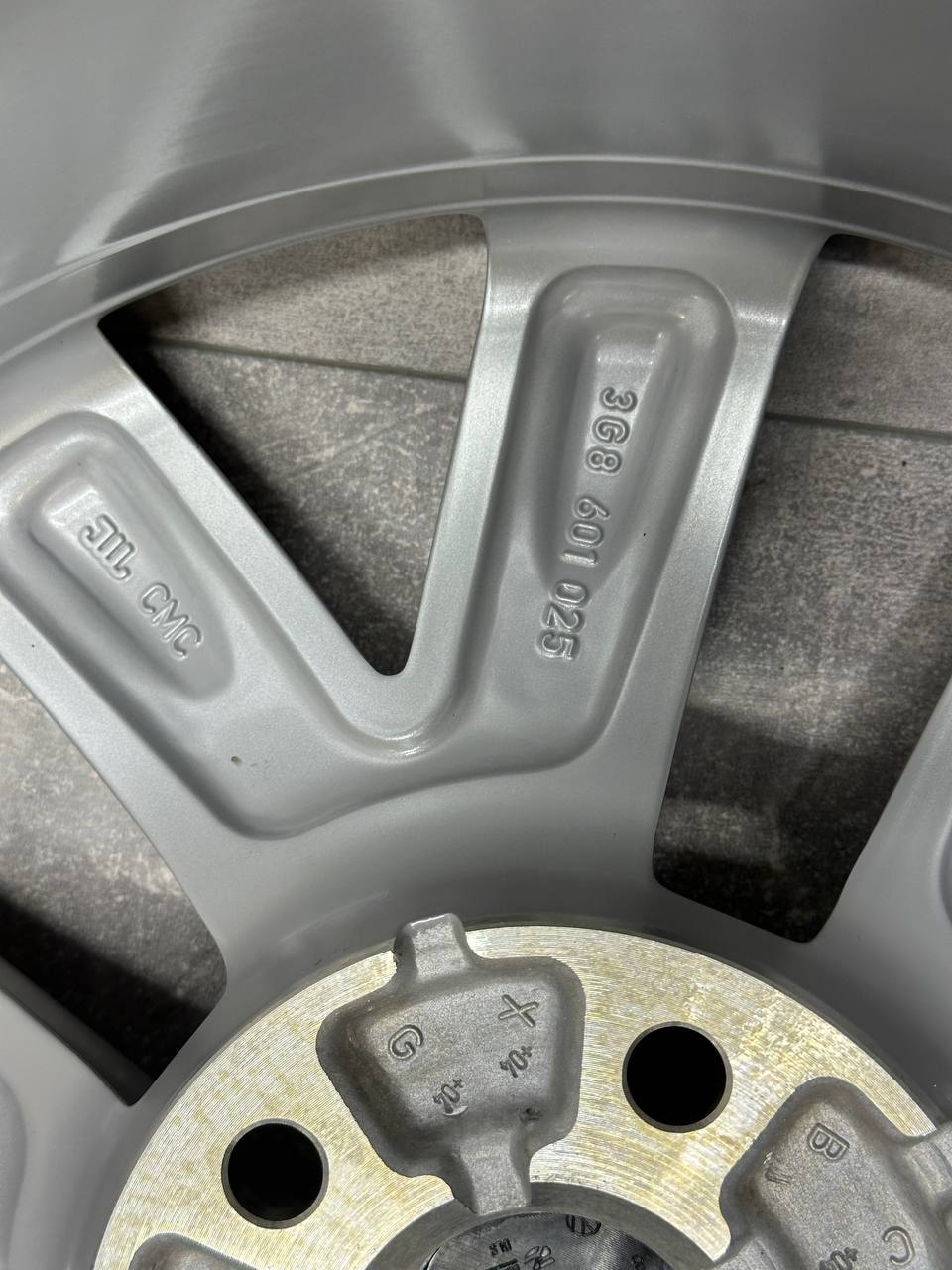 Нові оригінальні диски колеса зима Volkswagen Arteon, Passat B8, Skoda Superb, Octavia 17" - Зображення 8