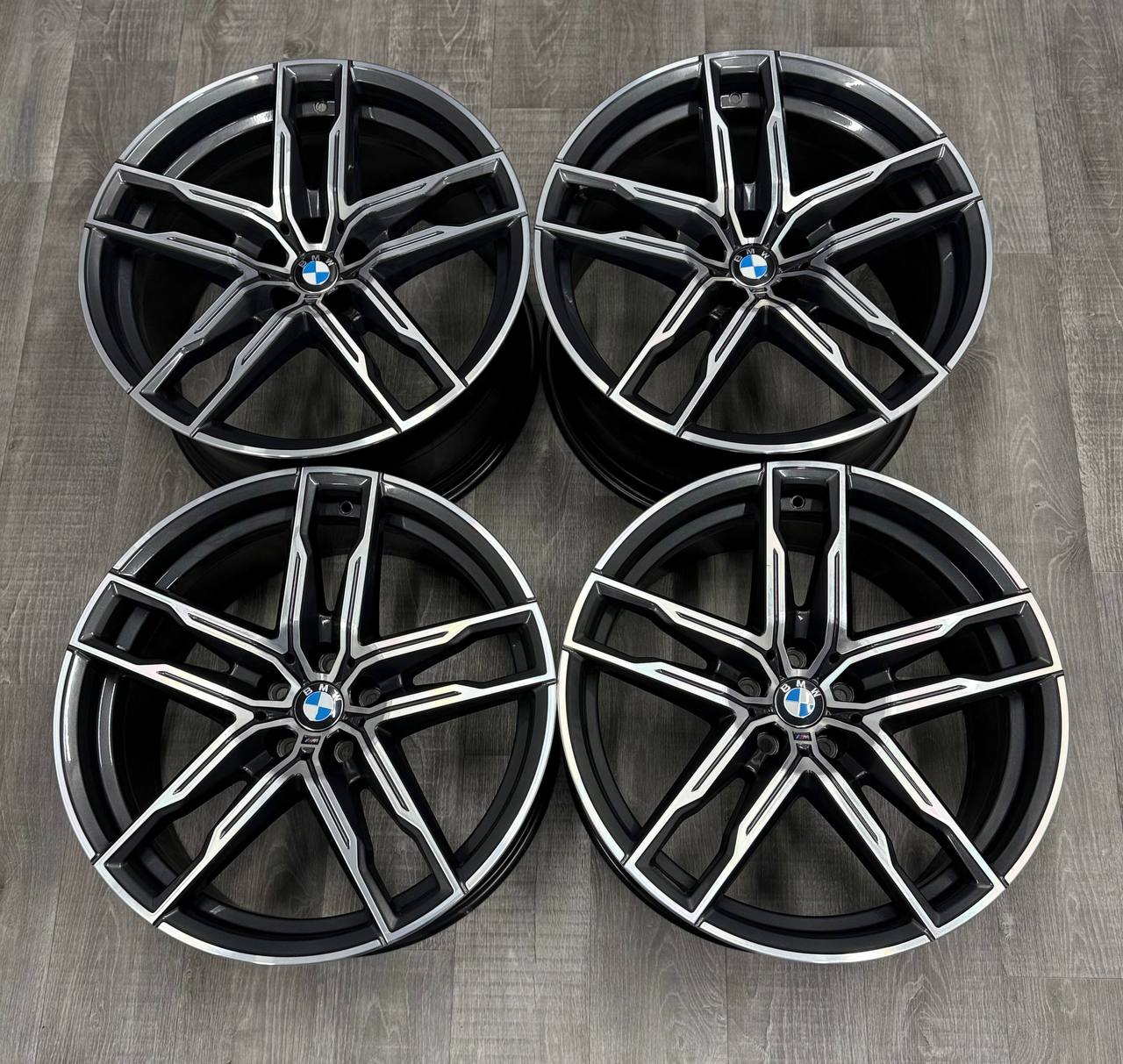 Оригинальні нові диски BMW M5, M8 F90 F91 F92 F93 810M 20" - Зображення 4